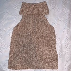 Madewell Tan and Cream sleeveless turtleneck